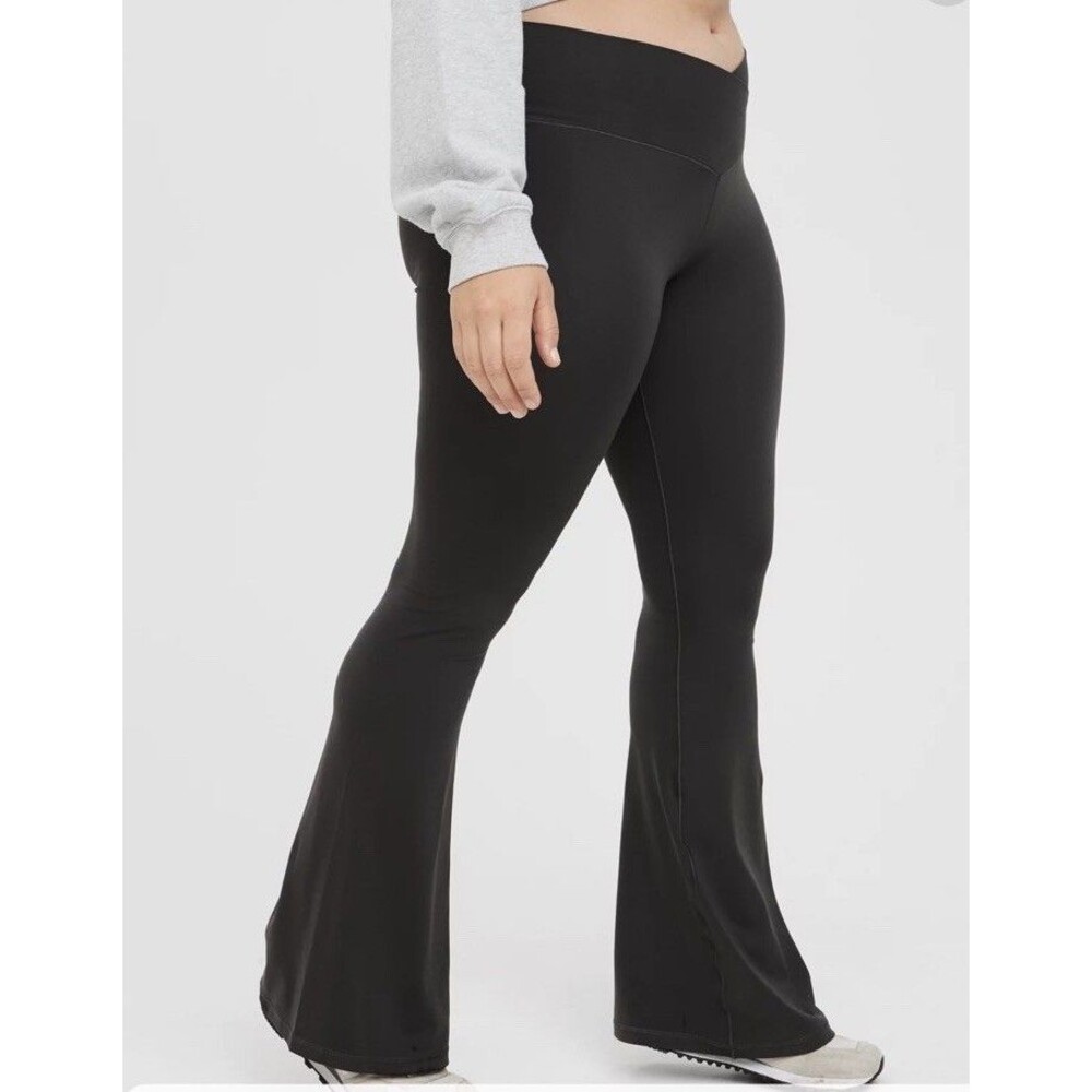 OFFLINE By Aerie Real Me High Waisted Crossover Flare Legging Black XS - Picture 8 of 16